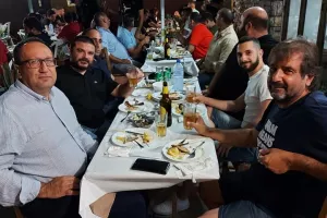 Δείπνησαν για την παραμονή!
