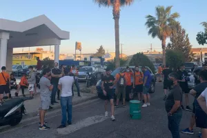 Ειρηνική διαμαρτυρία ΑΠΟΕΛιστών