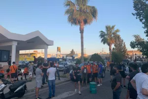 Ειρηνική διαμαρτυρία ΑΠΟΕΛιστών