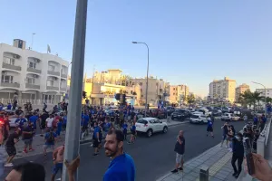Παράνοια στην άφιξη της αποστολής στο ξενοδοχείο! (φώτος/βίντεο)