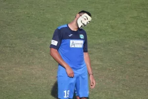 Mε μάσκα V for vendetta ο σκόρερ! (φώτος)