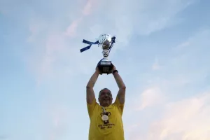 "Απλά κάποιοι πρέπει να τολμήσουν..."