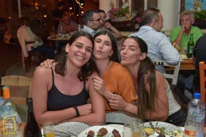 Έξοδος για τα κορίτσια του Απόλλωνα (φώτος)