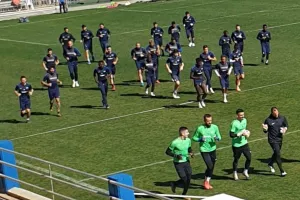 Πανέτοιμη η Δόξα