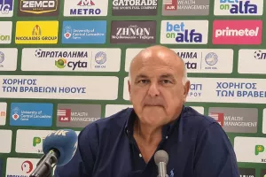 ΤΣΑΒΙ: "Ήταν εύκολο να αποδεχθώ την πρόταση/Καταλά ο κατάλληλος" (Φώτος/Βίντεο)