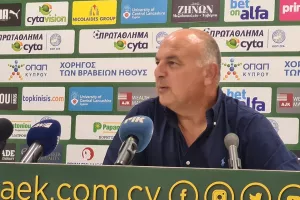 ΤΣΑΒΙ: "Ήταν εύκολο να αποδεχθώ την πρόταση/Καταλά ο κατάλληλος" (Φώτος/Βίντεο)