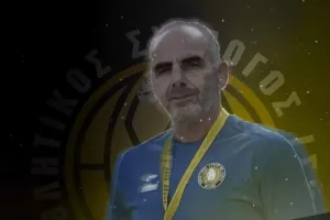 Ευχές στον "γνήσιο υπηρέτη"