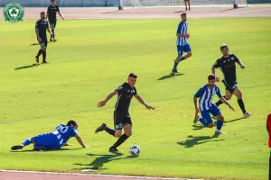 ΦΩΤΟΣ/"Περιμένοντας την αυριανή στέψη..."
