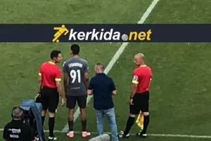 Nτεμπούτο σε ηλικία 15 ετών!