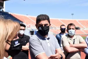 Στο Καυτανζόγλειο ο Αυγενάκης