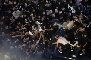 Πάρτι μέχρι το ξημέρωμα για τον Κυπελλούχο ΠΑΟΚ στη Θεσσαλονίκη (φώτος)
