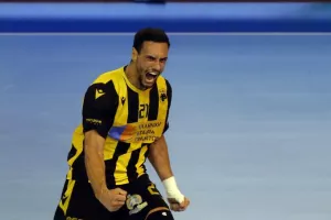 Το σήκωσε η ΑΕΚΑΡΑ!