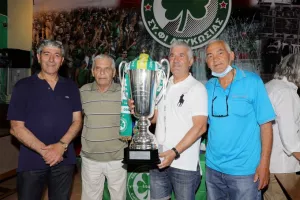Ιερά τέρατα/Ομόνοια