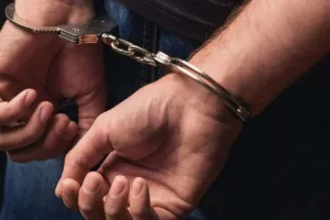 Χειροπέδες σε υποψήφιο Βουλευτή στη Λεμεσό