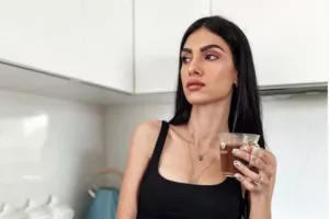 Άντρεα για Μερκή/"Ούτε σε 10 ζωές μακριά σου..."