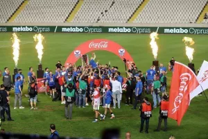 Το... σήκωσε η ΑΝΟΡΘΩΣΗ! (ΒΙΝΤΕΟ/ΦΩΤΟΣ)