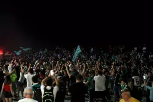 Ο... χαμός στο "Ηλίας Πούλλος" (ΚΑΙΝΟΥΡΓΙΟ ΦΩΤΟΡΕΠΟΡΤΑΖ)