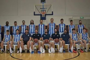 Η Ανόρθωση εύχεται καλή επιτυχία στα μπλε τμήματα της