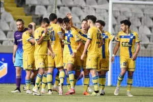 Στο "αντίο" του Μερκή, "έλαμψαν" οι μικροί! (φώτος)