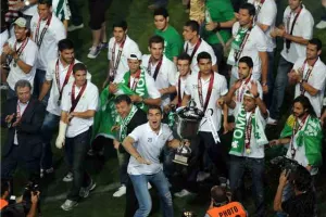 9 Μαΐου 2010 - 10 Μαΐου 2021/ 11 χρόνια και 1 ημέρα μετά... ΠΡΑΣΙΝΗ ΦΙΕΣΤΑ! (Φώτος)