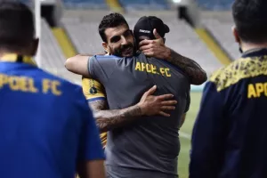 Στο "αντίο" του Μερκή, "έλαμψαν" οι μικροί! (φώτος)