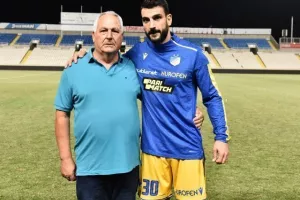 Στο "αντίο" του Μερκή, "έλαμψαν" οι μικροί! (φώτος)