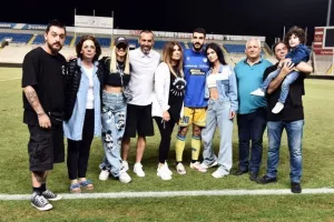 Στο "αντίο" του Μερκή, "έλαμψαν" οι μικροί! (φώτος)