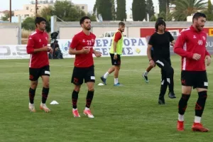 Η Καρμιώτισσα "σπρώχνει" την ΕΝΠ στη Β' Κατηγορία (φώτος)