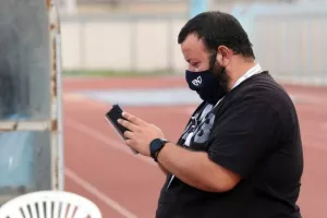 Η Καρμιώτισσα "σπρώχνει" την ΕΝΠ στη Β' Κατηγορία (φώτος)