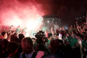 Ο... χαμός στο "Ηλίας Πούλλος" (ΚΑΙΝΟΥΡΓΙΟ ΦΩΤΟΡΕΠΟΡΤΑΖ)
