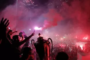 Στο "Ηλίας Πούλλος" και ΑΠΟΘΕΩΣΗ για τους Πρωταθλητές! (ΦΩΤΟΣ/ΒΙΝΤΕΟ)