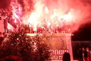 Ο... χαμός στο "Ηλίας Πούλλος" (ΚΑΙΝΟΥΡΓΙΟ ΦΩΤΟΡΕΠΟΡΤΑΖ)