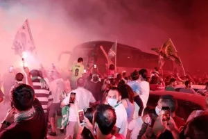 Ο... χαμός στο "Ηλίας Πούλλος" (ΚΑΙΝΟΥΡΓΙΟ ΦΩΤΟΡΕΠΟΡΤΑΖ)
