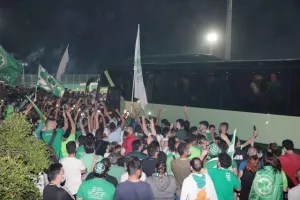 Ο... χαμός στο "Ηλίας Πούλλος" (ΚΑΙΝΟΥΡΓΙΟ ΦΩΤΟΡΕΠΟΡΤΑΖ)