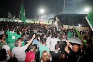 Ο... χαμός στο "Ηλίας Πούλλος" (ΚΑΙΝΟΥΡΓΙΟ ΦΩΤΟΡΕΠΟΡΤΑΖ)