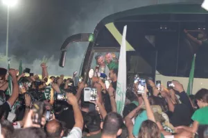 Ο... χαμός στο "Ηλίας Πούλλος" (ΚΑΙΝΟΥΡΓΙΟ ΦΩΤΟΡΕΠΟΡΤΑΖ)