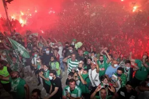 Στο "Ηλίας Πούλλος" και ΑΠΟΘΕΩΣΗ για τους Πρωταθλητές! (ΦΩΤΟΣ/ΒΙΝΤΕΟ)