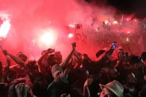 Στο "Ηλίας Πούλλος" και ΑΠΟΘΕΩΣΗ για τους Πρωταθλητές! (ΦΩΤΟΣ/ΒΙΝΤΕΟ)