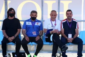 Εξάρα το ΑΠΟΕΛ, χατ-τρικ ο Κούτσακος! (φώτος)