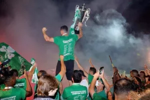 Στο "Ηλίας Πούλλος" και ΑΠΟΘΕΩΣΗ για τους Πρωταθλητές! (ΦΩΤΟΣ/ΒΙΝΤΕΟ)