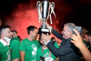 Στο "Ηλίας Πούλλος" και ΑΠΟΘΕΩΣΗ για τους Πρωταθλητές! (ΦΩΤΟΣ/ΒΙΝΤΕΟ)