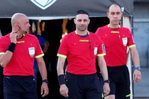 "Διπλό" στο "Στέλιος Κυριακίδης" και... έφυγαν για διακοπές! (φώτος)