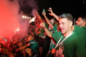 Στο "Ηλίας Πούλλος" και ΑΠΟΘΕΩΣΗ για τους Πρωταθλητές! (ΦΩΤΟΣ/ΒΙΝΤΕΟ)