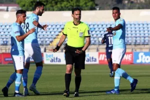 Χαμένα πέναλτι, δοκάρια, τρίποντο για Πάφο και Δόξα σε μπελάδες! (φώτος)