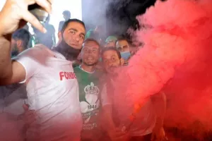 Στο "Ηλίας Πούλλος" και ΑΠΟΘΕΩΣΗ για τους Πρωταθλητές! (ΦΩΤΟΣ/ΒΙΝΤΕΟ)
