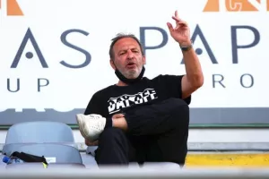 Πάφος… με ανατροπή, βυθίζει τη Νέα Σαλαμίνα (φώτος)