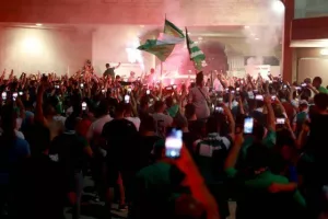 Ο... χαμός στο "Ηλίας Πούλλος" (ΚΑΙΝΟΥΡΓΙΟ ΦΩΤΟΡΕΠΟΡΤΑΖ)
