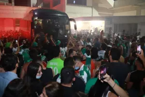 Ο... χαμός στο "Ηλίας Πούλλος" (ΚΑΙΝΟΥΡΓΙΟ ΦΩΤΟΡΕΠΟΡΤΑΖ)