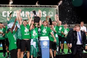 Το "πράσινο" ΤΡΟΠΑΙΟ... στον ουρανό του ΓΣΠ! (Φώτος)
