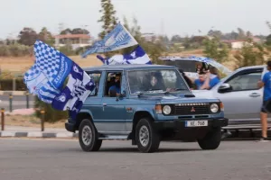 Γαλάζιος... ο αυτοκινητόδρομος! (Φώτος)